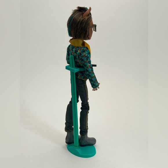 Monster High “Clawd Wolf” Sweet 1600 Doll & accessories 🐺 - Picture 5 of 6